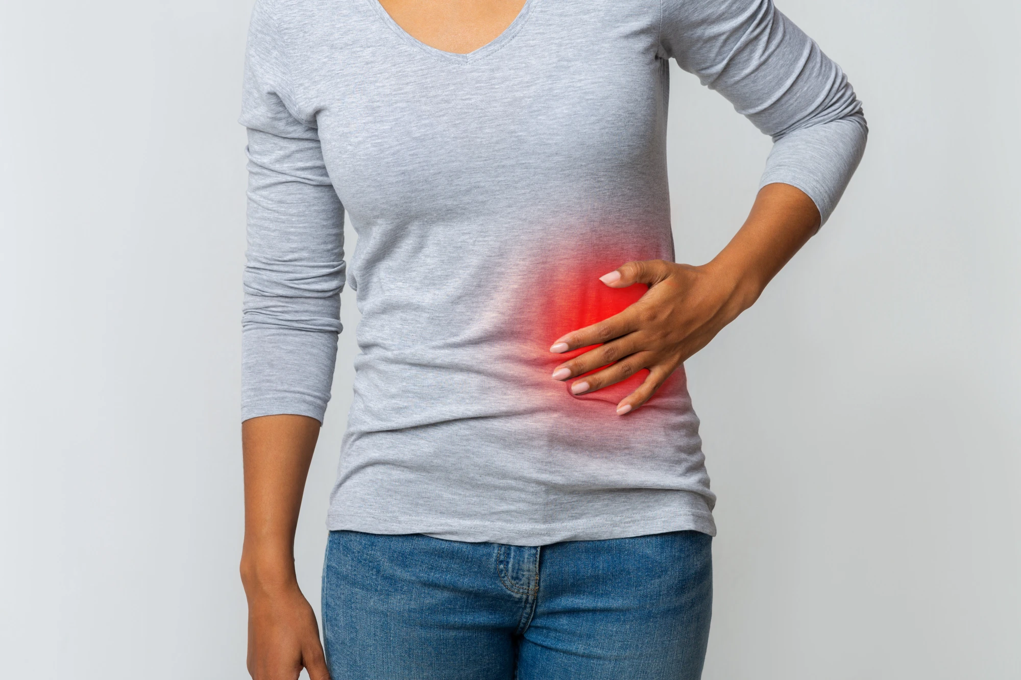 Left Side Abdominal Pain: Common Causes & When to Go to the ER
